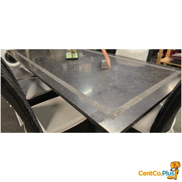 Eettafel met Marmeren Blad
