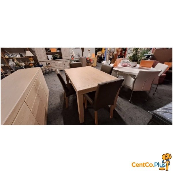 eetkamer in blanke eik