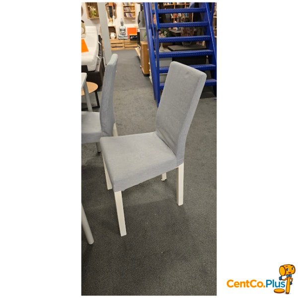 keukentafel met 4 stoelen