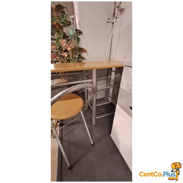 Compacte ontbijttafel