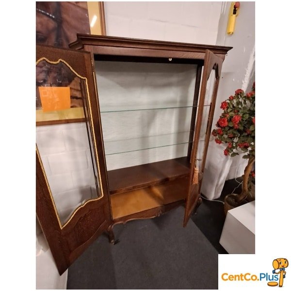 Vintage vitrinekast in Louis XV