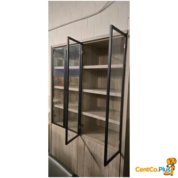 Zeer complete woonkamer