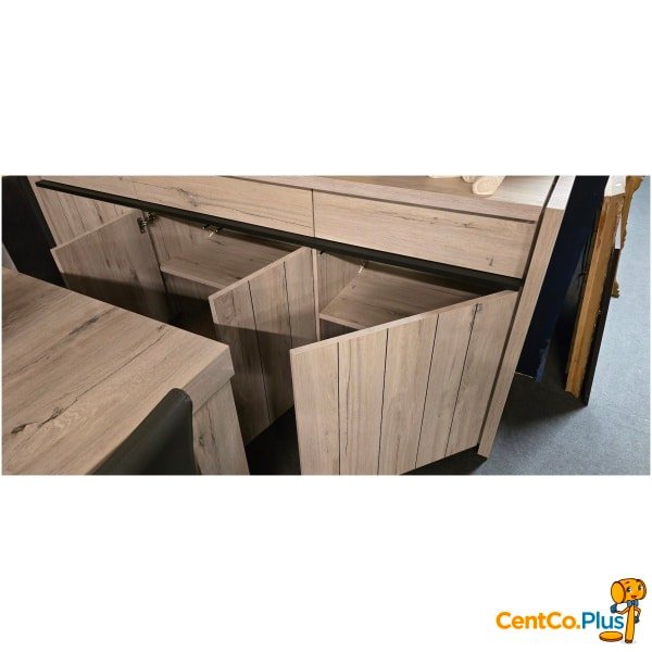 Zeer complete woonkamer