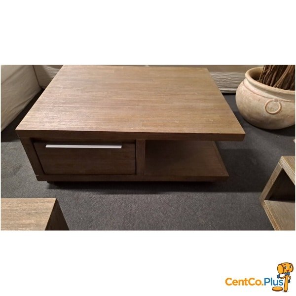 Salontafels op Wieltjes