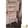Witte badkamerkast