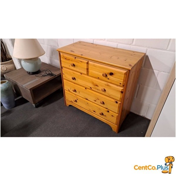 Bijzetkast in grenen hout