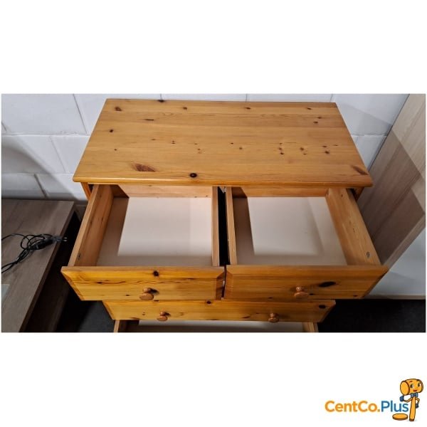 Bijzetkast in grenen hout