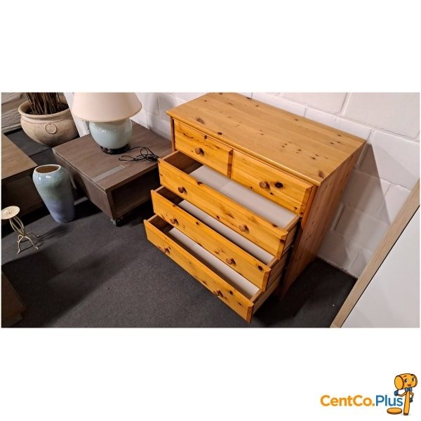 Bijzetkast in grenen hout