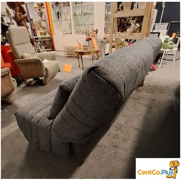 Grijze slaapbank met matras