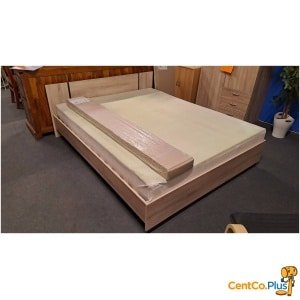 Modern tweepersoonsbed