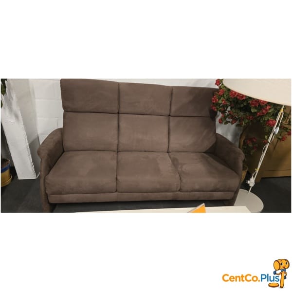 salon in bruine nubuck stof