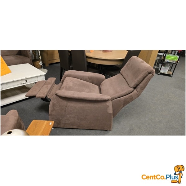 salon in bruine nubuck stof