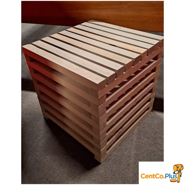 Houten bijzettafel kubus