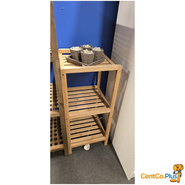 Lage houten étagère