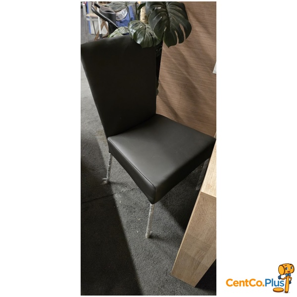 Compacte keukentafel