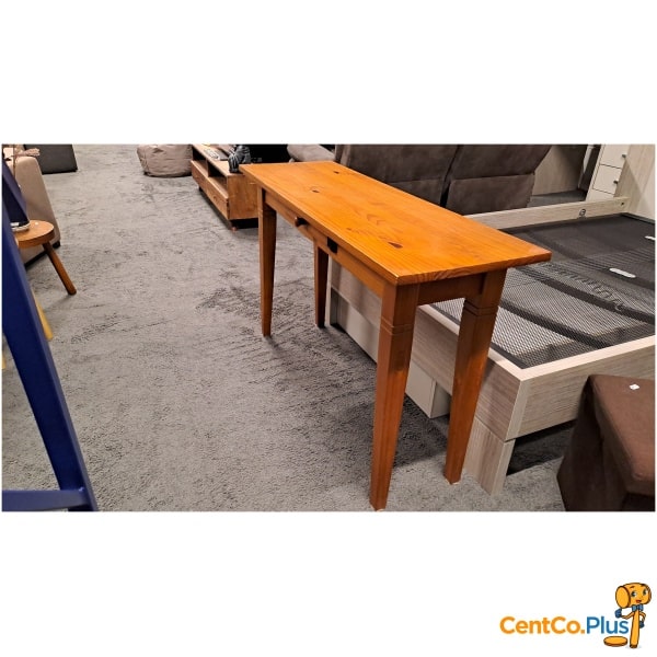 Grenen muurtafel