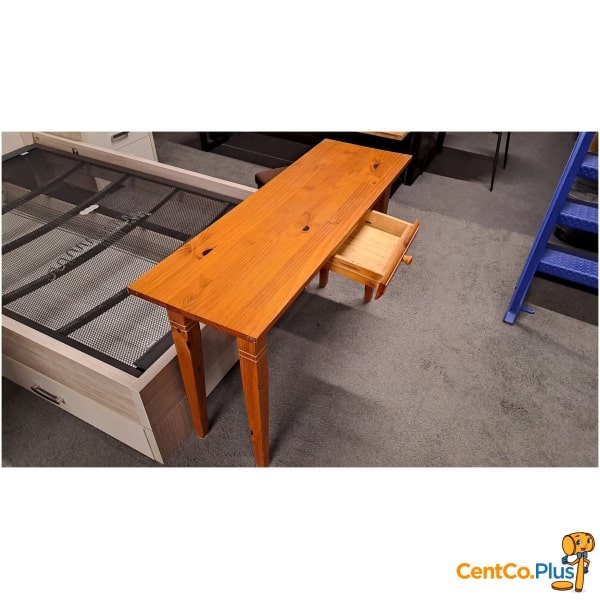 Grenen muurtafel
