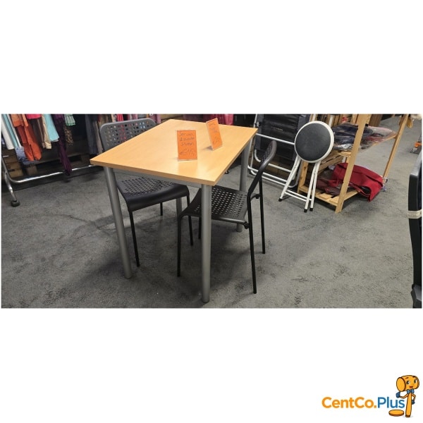 bijzet- of keukentafel