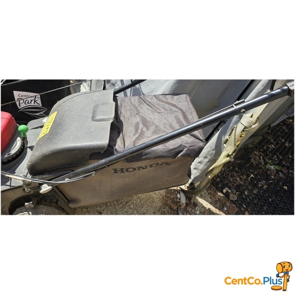 Honda benzine grasmachine