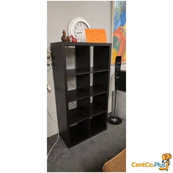 Zwarte IKEA vakjeskast