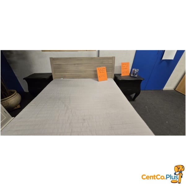 2-persoonsbed met lattenbodem en matras