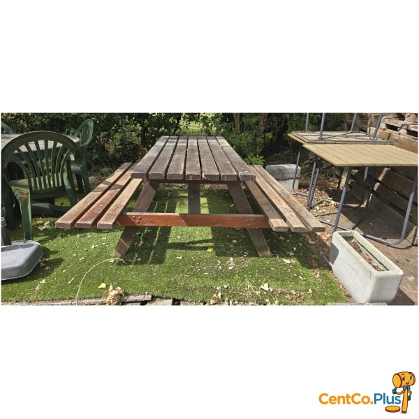 Houten picknicktafel