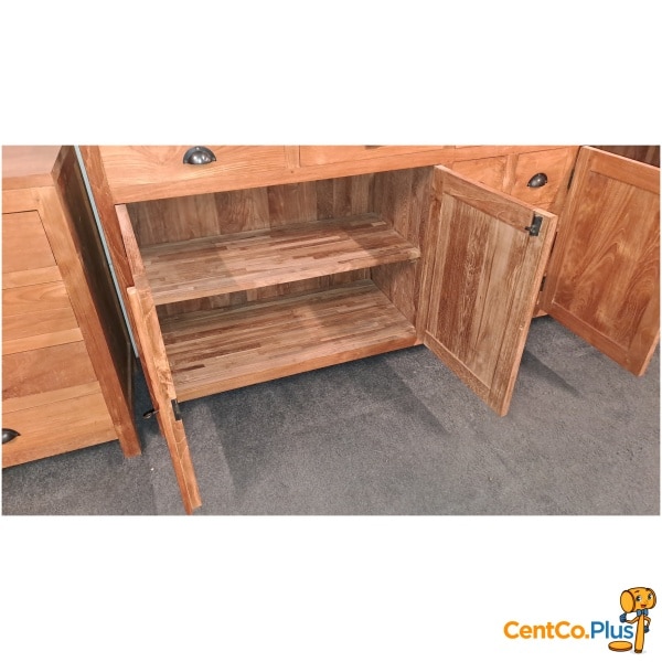 Groot teak dressoir