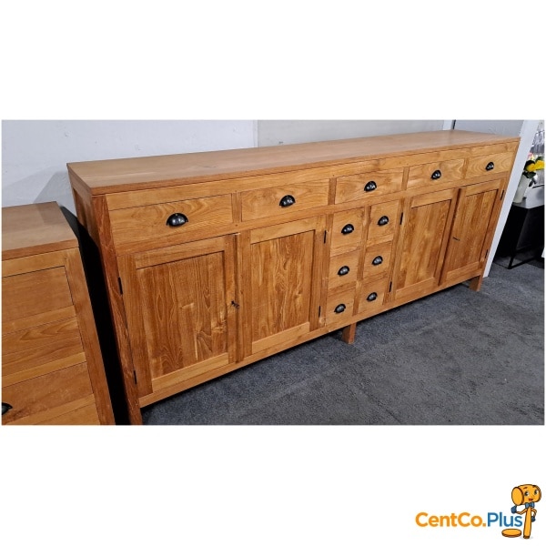 Groot teak dressoir