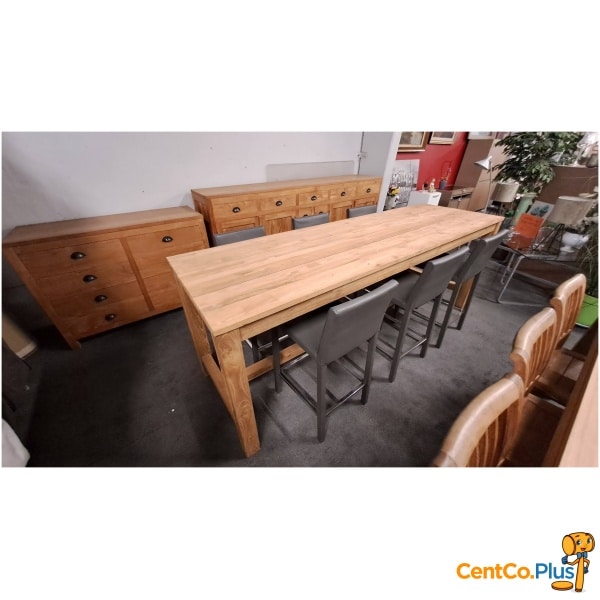 Hoge teak eetkamertafel